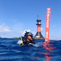 �f�B���C�h�T�[�t�F�X�}�[�J�[�u�C