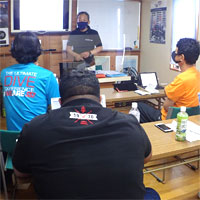 �}���X�E�z���C�]��SCR�C���X�g���N�^�[